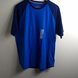 Old Navy t shirt Built in Flex